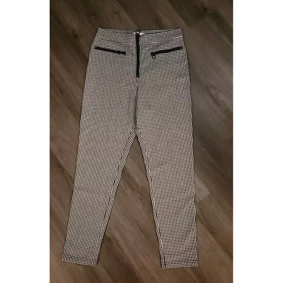 Women's Urban Outfitters Pants Black White Checkered  Size 10 Front Zip Pockets - Picture 5 of 7